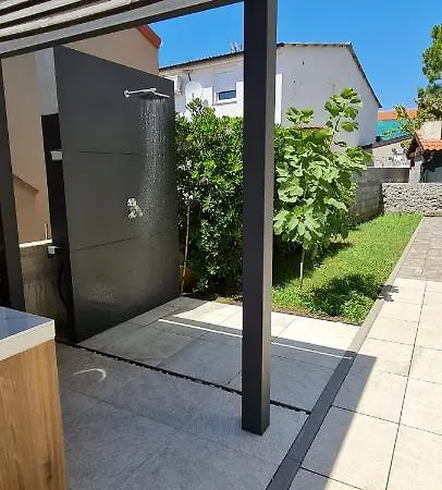 Cube Apartment *
